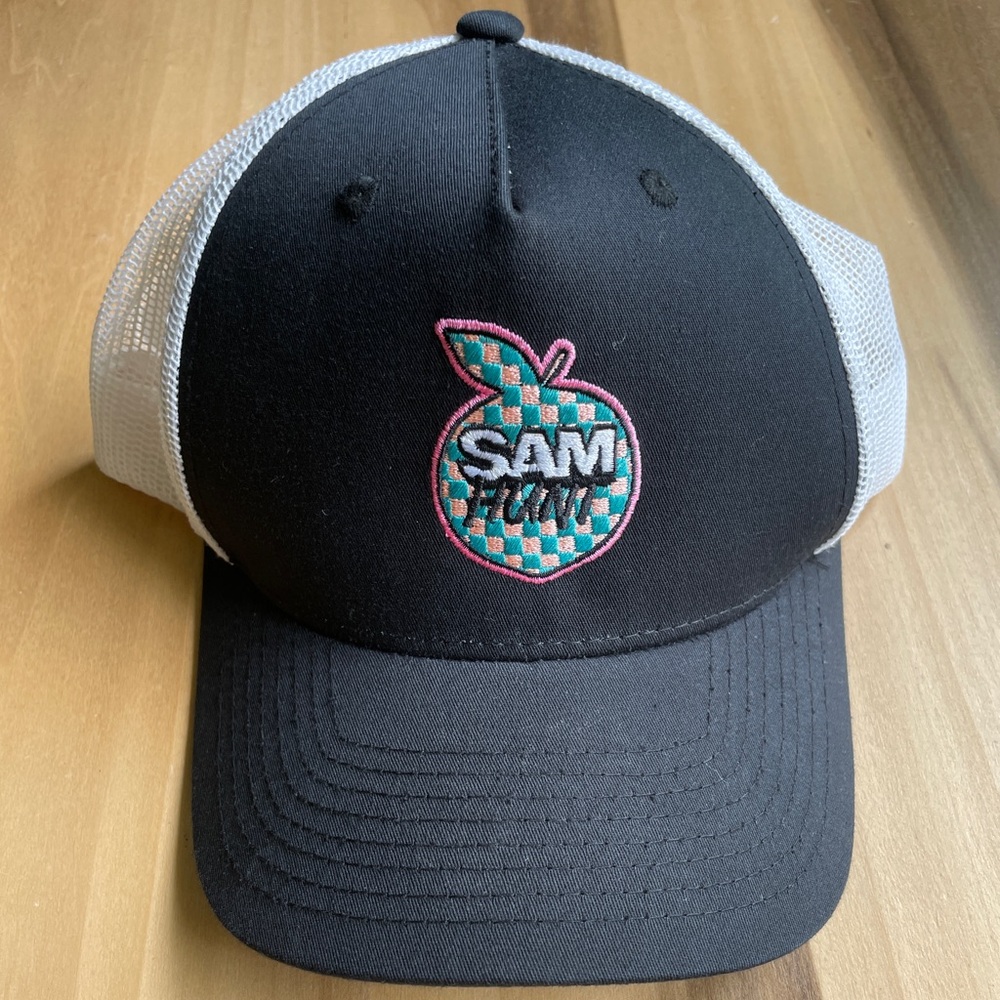 Sam Hunt Embroidered Peach Logo Trucker Hat | Decky official merch